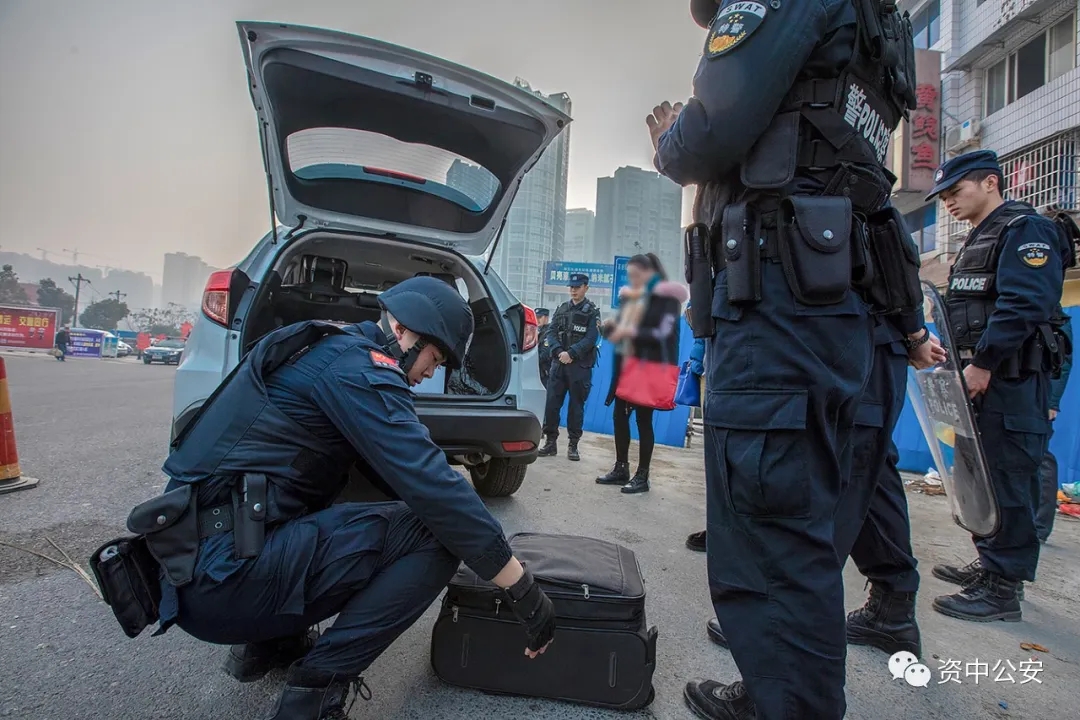 280037_1592824277347847.jpg 280037_1592824277347847.jpg