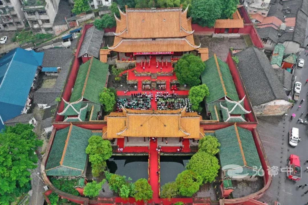 281698_1593069565777629.jpg 11.jpg