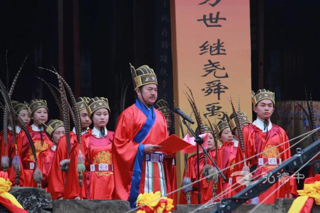 281698_1593069700702391.jpg 55.jpg