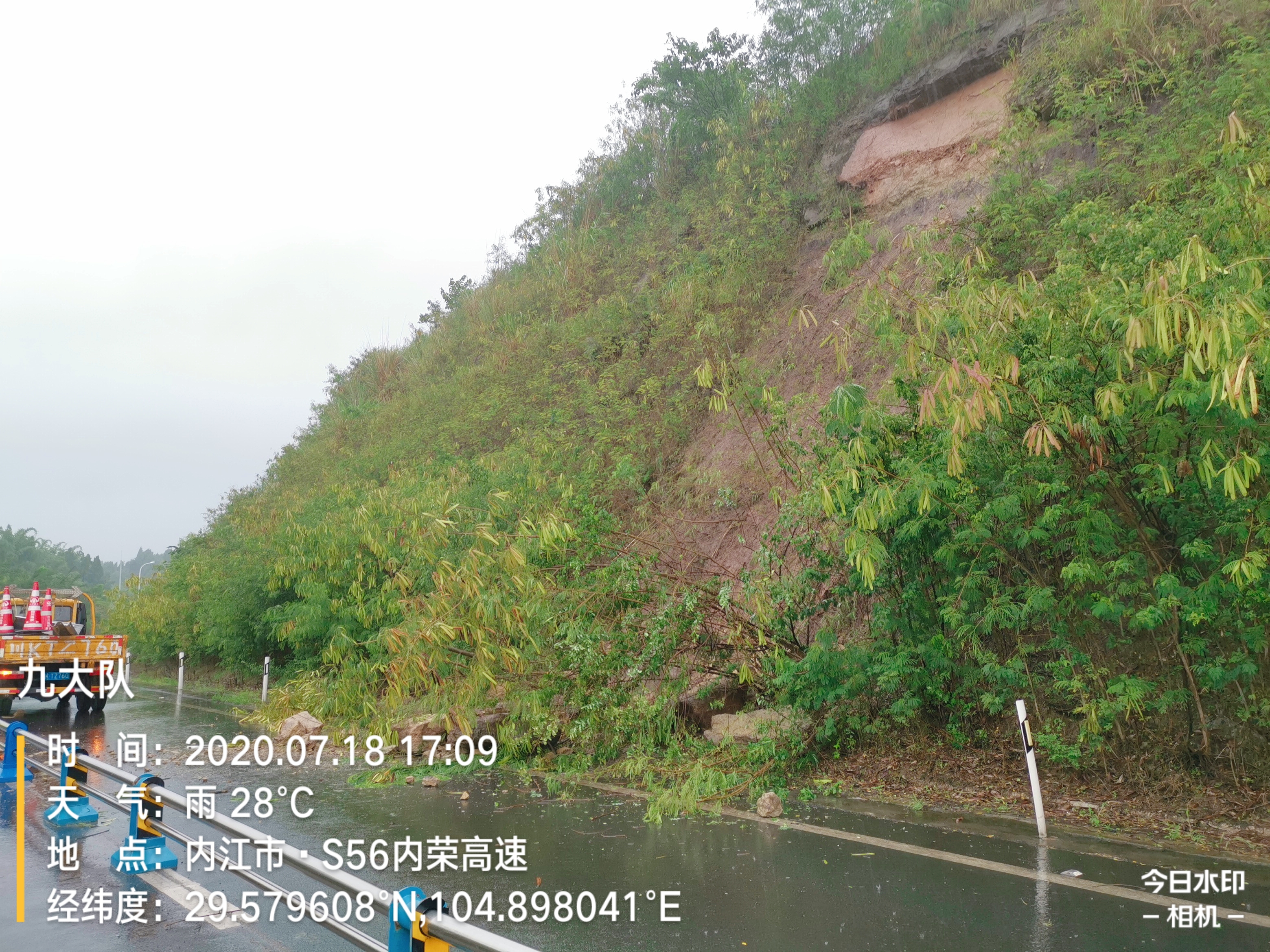 281698_1595063755243661.jpg 281698_1595063755243661.jpg