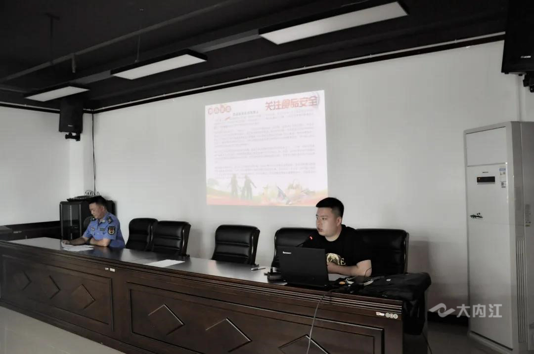 281877_1593747295442947.jpg 012.jpg