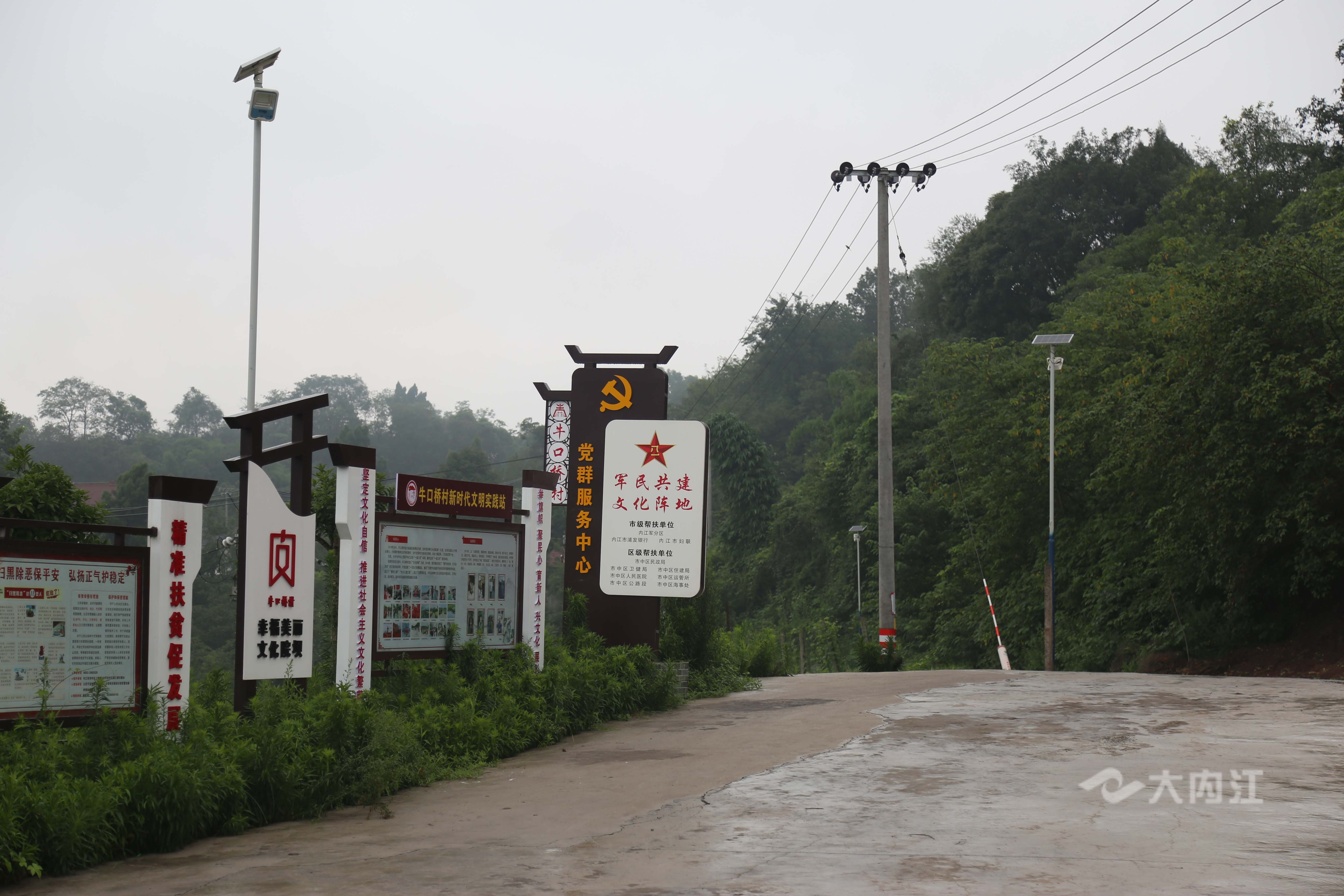 01.jpg