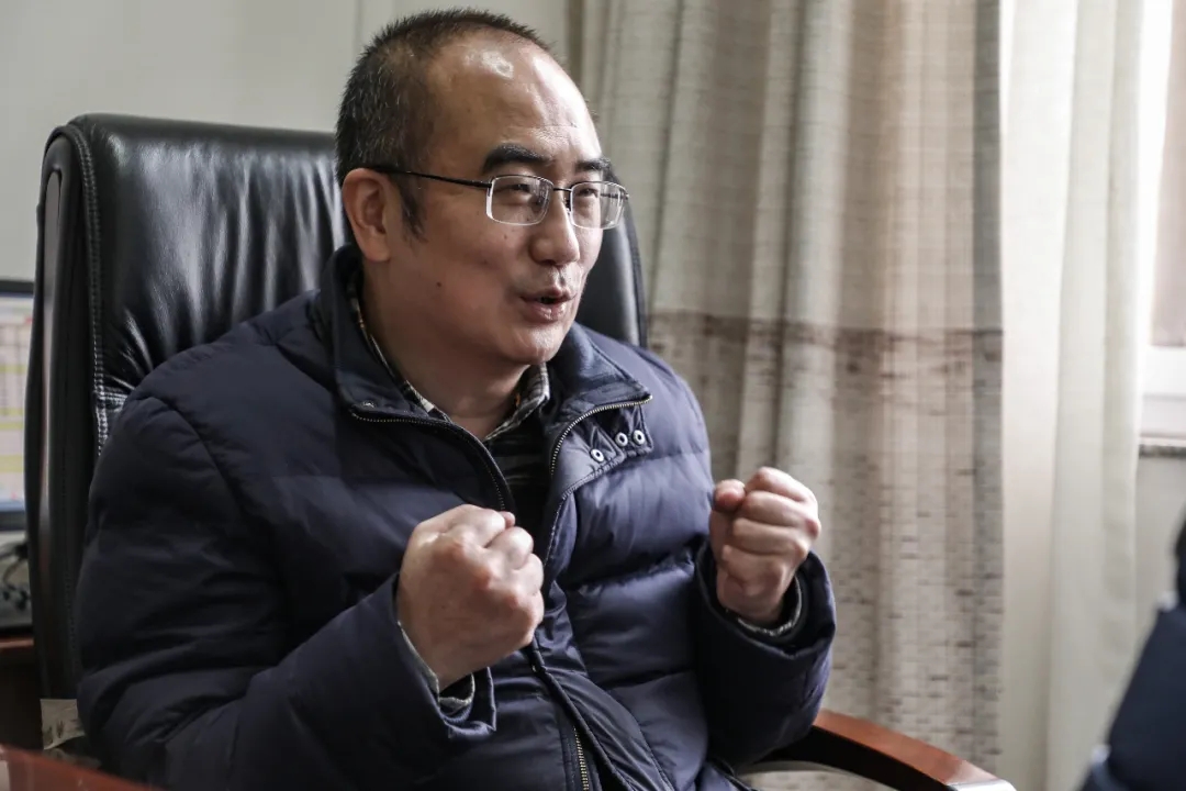 280037_1596426674768102.jpg 640.webp (2).jpg