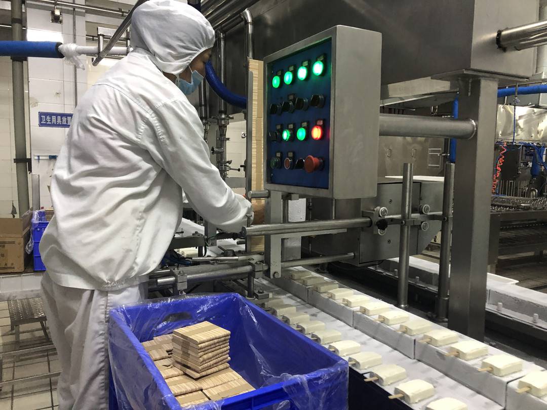 281604_1597480651195444.jpg 万林2.jpg