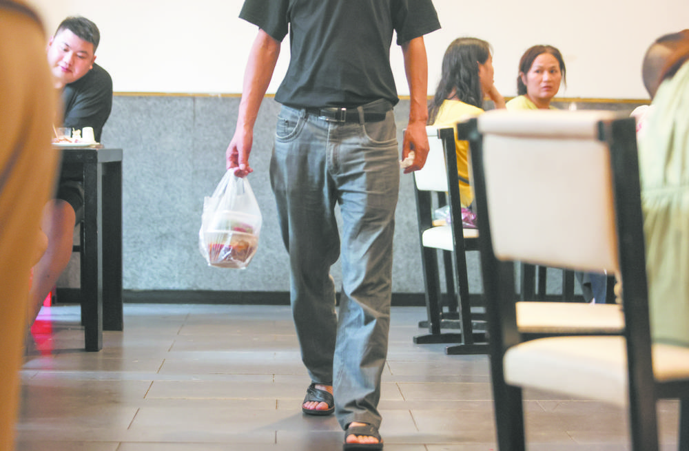 281877_1597197959243695.jpg 0.jpg