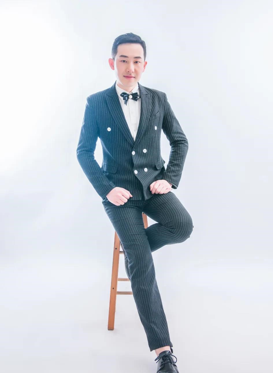 280037_1599042241587647.jpg 281877_1593741481502378.jpg