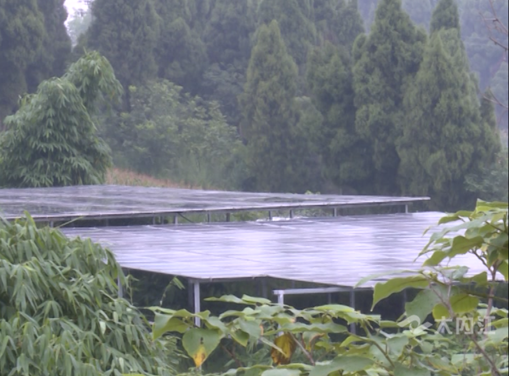 光伏发电 (1).png