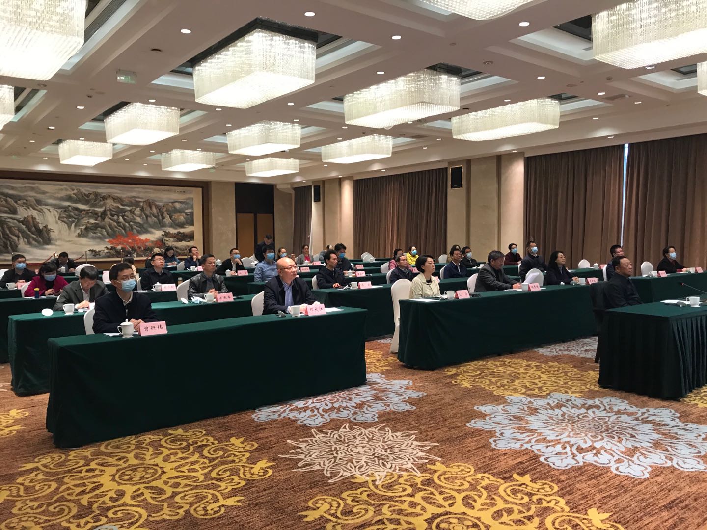 281877_1604287884720223.jpg 5.jpg