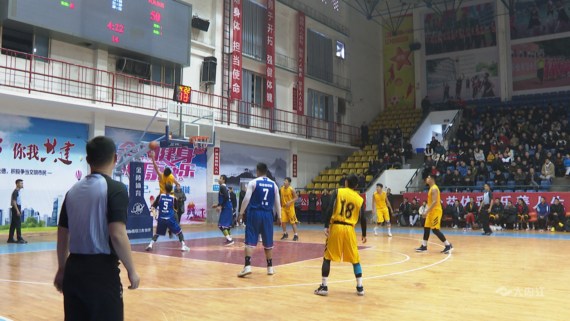 甲级篮球联赛2.jpg