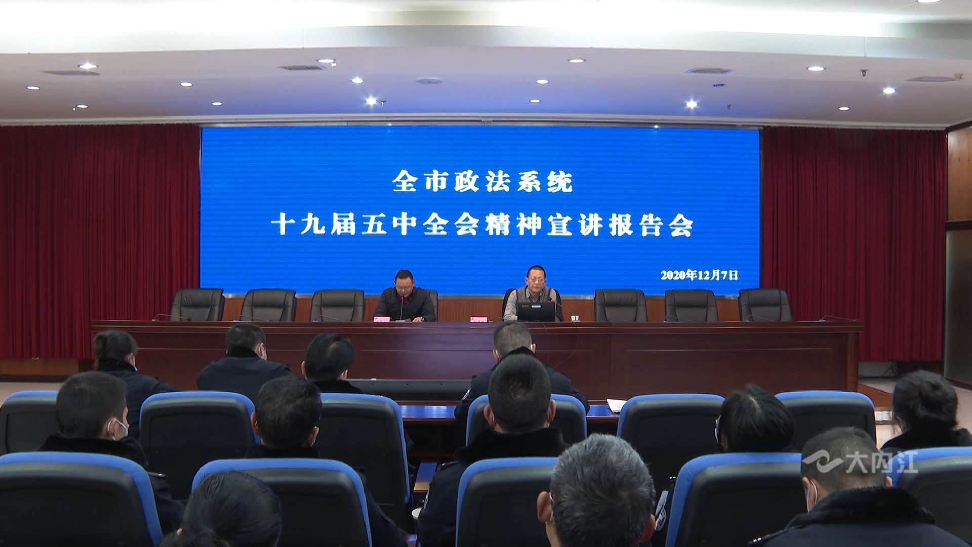 杨1.jpg