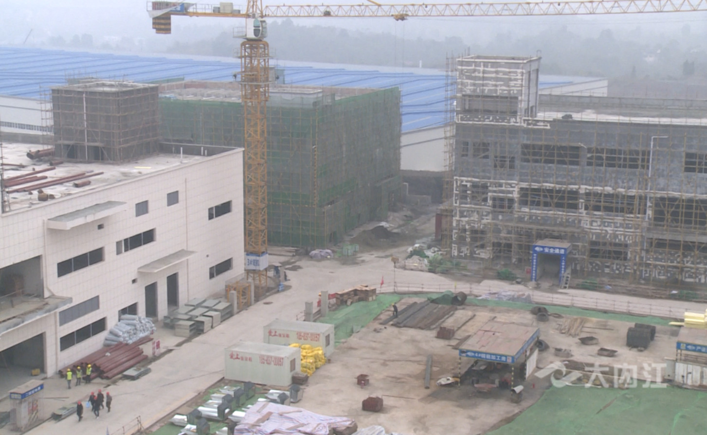 电子产业标准厂房 (1).jpg