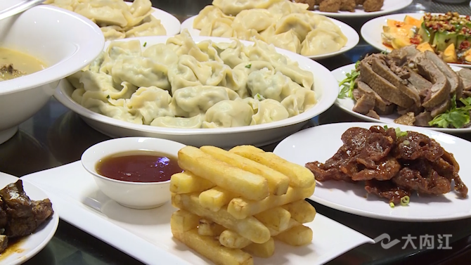 年夜饭3_副本.png