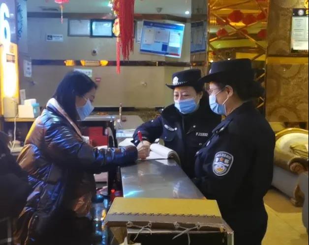 281877_1614867915729278.jpg 6.jpg