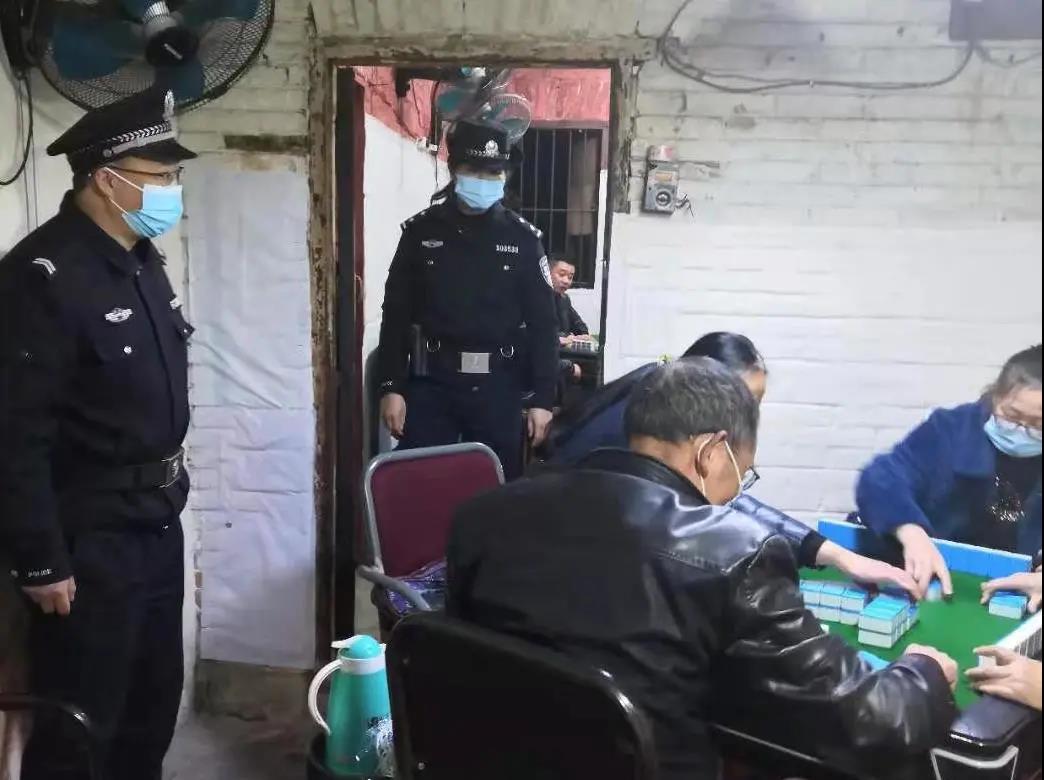 281877_1614868096651117.jpg 10.jpg