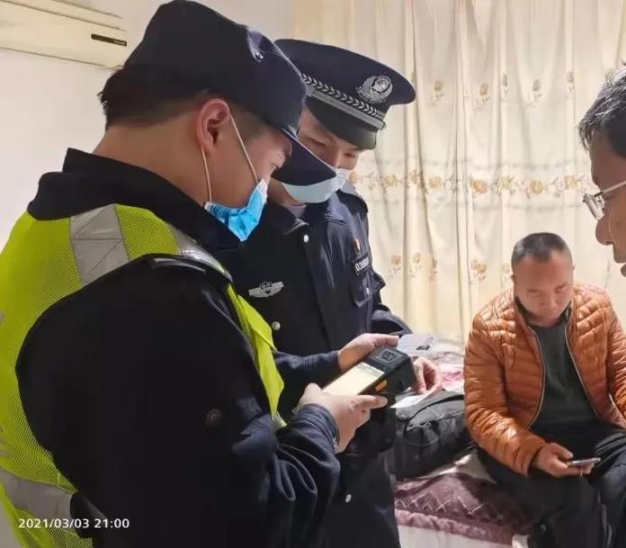 281877_1614868114331037.jpg 12.jpg