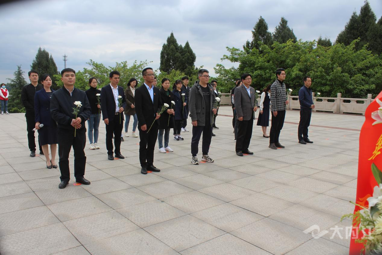 图片2.jpg
