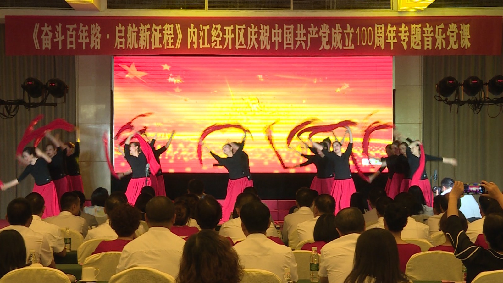 281921_1623948111840111.jpg 序列 01.00_00_00_11.Still001.jpg