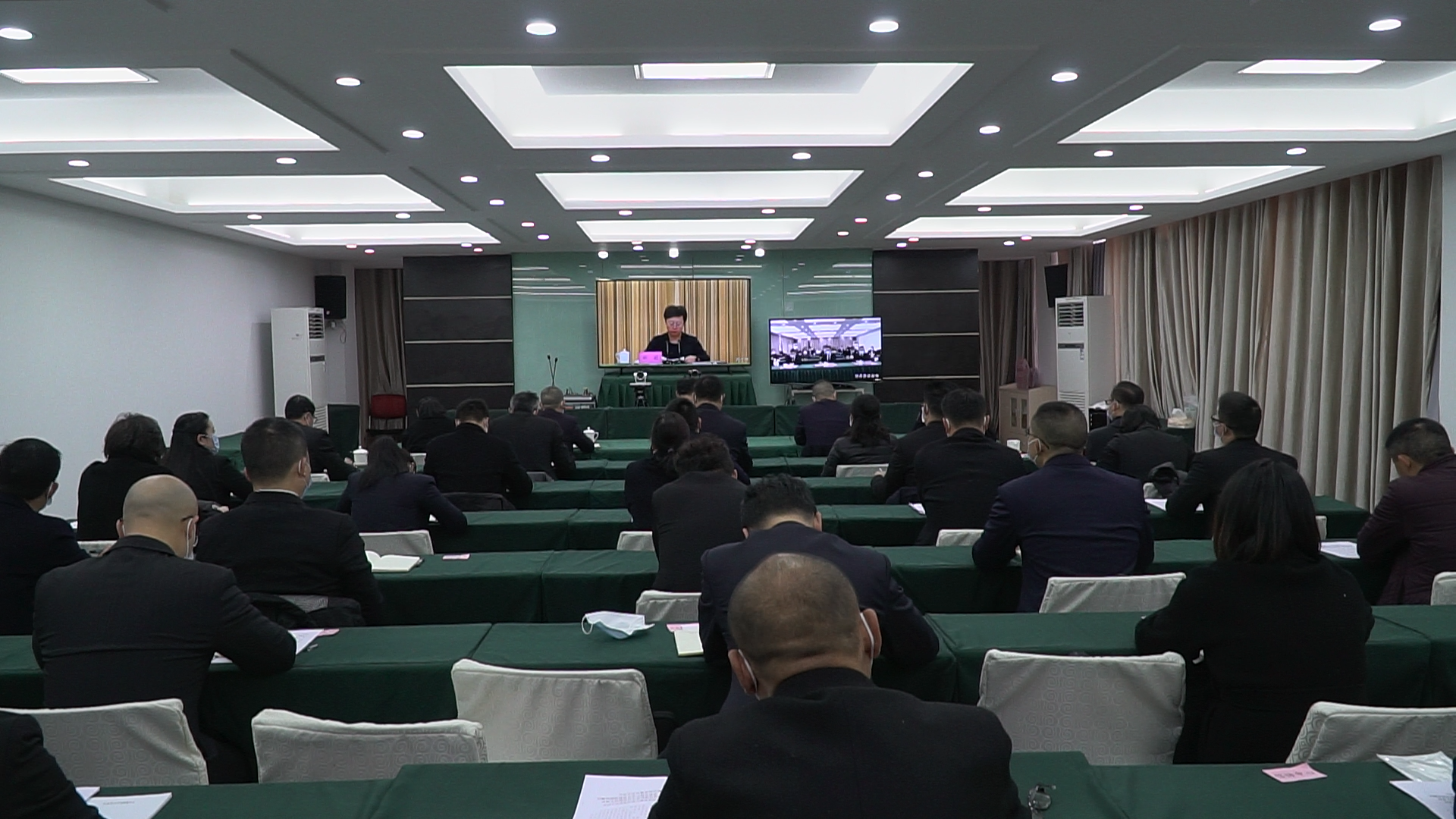 序列 01.00_15_50_10.Still001.bmp