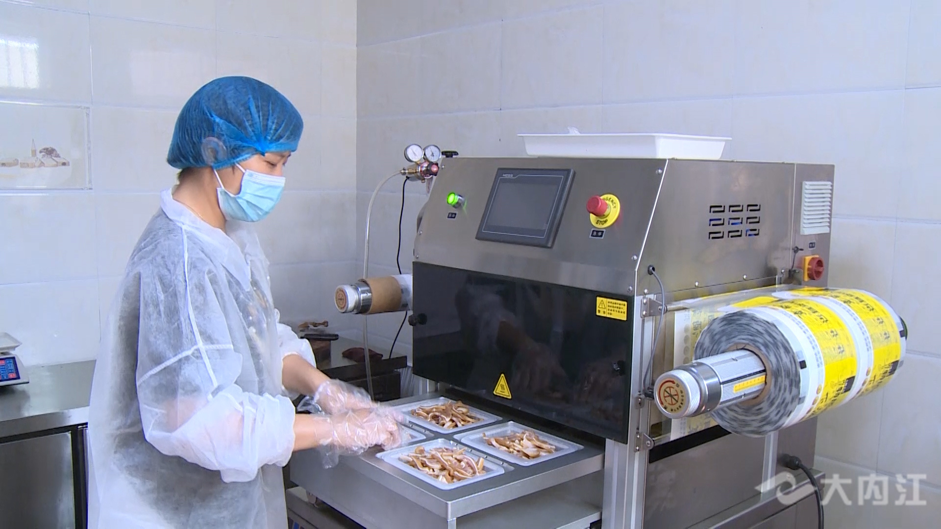 320608_1657517297946029.jpg 就业04.jpg