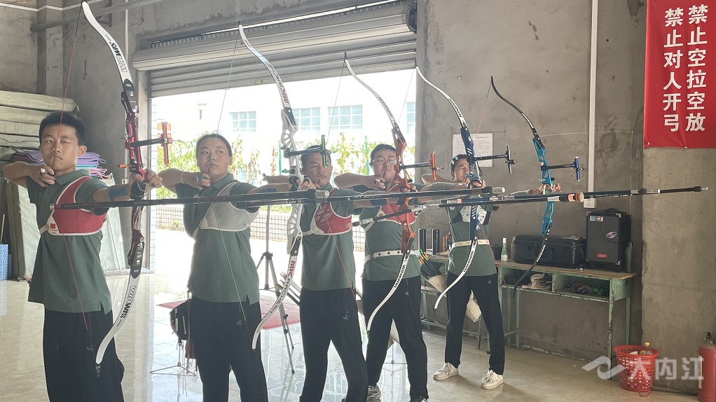 725省运会慰问 (3).jpg