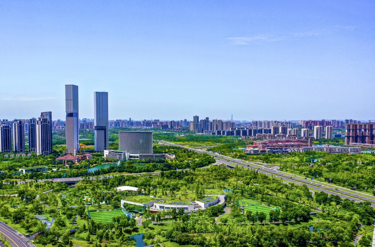 中国质量大会丨公园城市标准化建设的四川方案:打开城市发展新图景 - 甜橙网|大内江APP|内江网络广播电视台